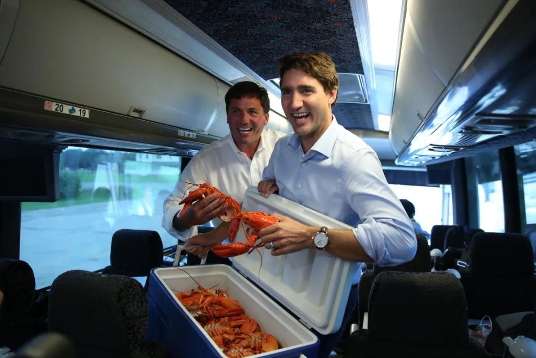 8248cd105481efd07f01e5caa8f1ca68.jpeg