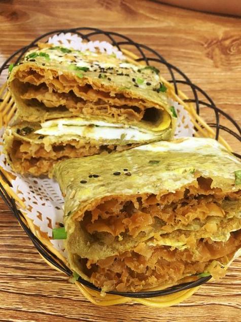 天津煎饼果子：街头早餐的黄金比例